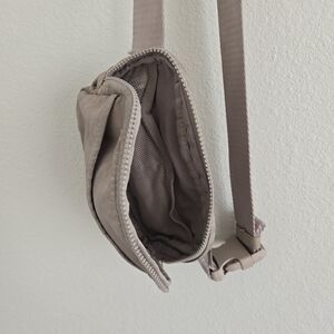 Tan Women's Fanny Pack